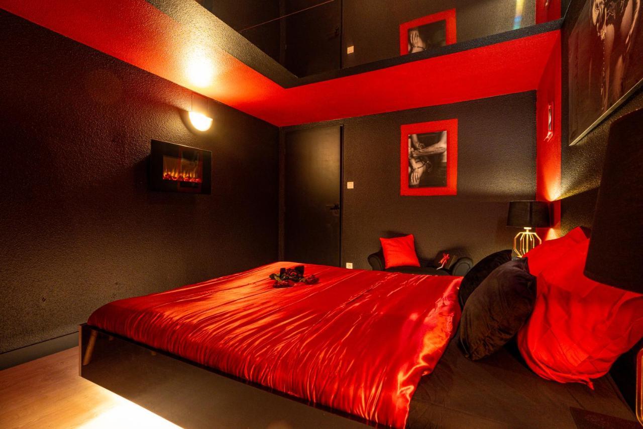 Cocon Sensuel - 50 Nuances - Les Cocons De Nath Apartment Montbeliard Luaran gambar
